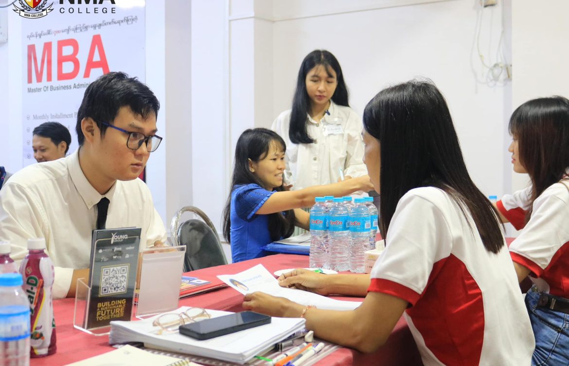 𝗡𝗠𝗔 𝗖𝗼𝗹𝗹𝗲𝗴𝗲 တွင်ကျင်းပခဲ့သော 𝗡𝗠𝗔 𝗖𝗼𝗹𝗹𝗲𝗴𝗲 နှင့် 𝗖𝗮𝗿𝗲𝗲𝗿 𝗖𝗼𝗻𝗻𝗲𝗰𝘁 တို့ပူးပေါင်းစီစဉ်သော 𝗜𝗻𝘁𝗲𝗿𝗻𝘀𝗵𝗶𝗽 𝗪𝗲𝗲𝗸 ပထမရက်ပုံရိပ်လေးများ